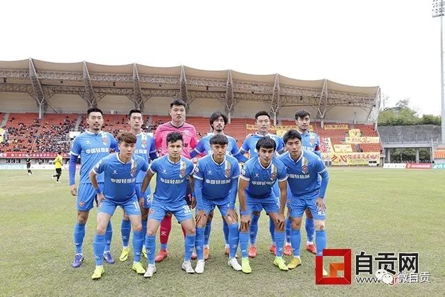 希罗34分热火力克骑士 黄蜂险胜步行者止8连败